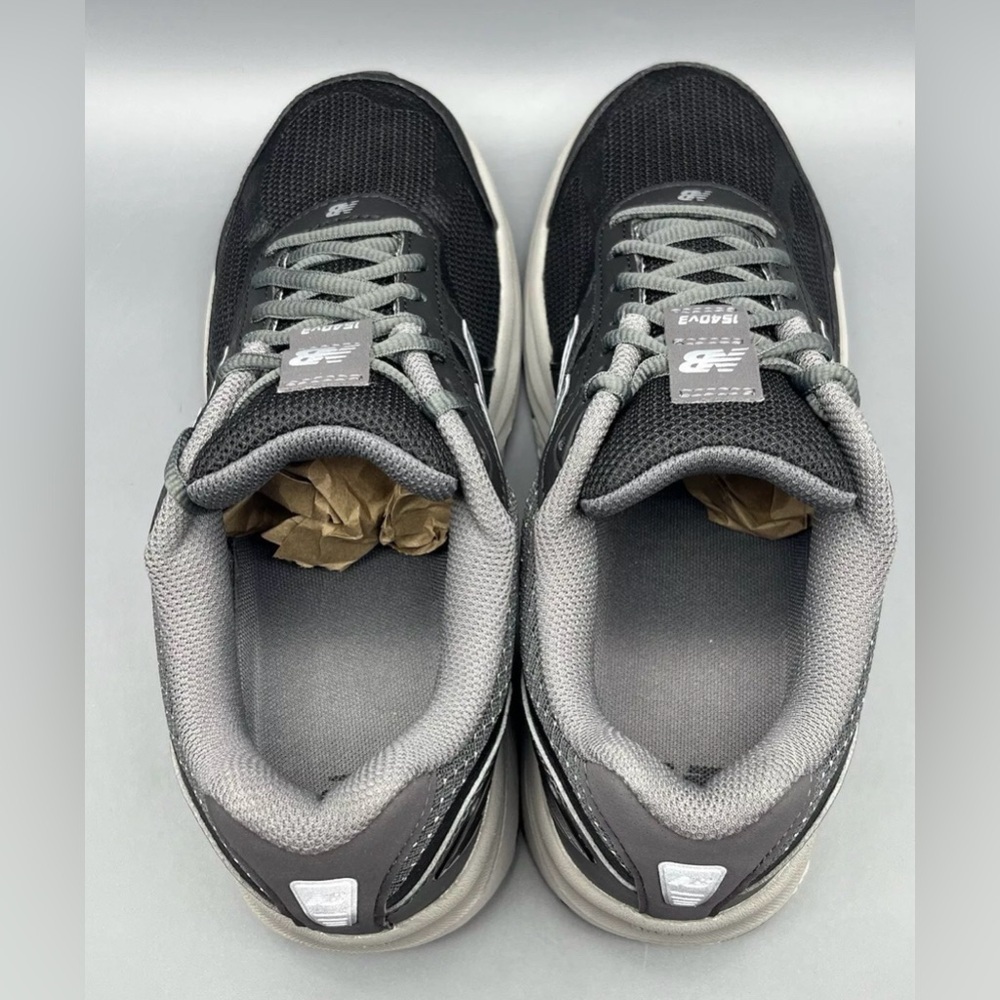 New Balance 1540 V3 Black Athletic Running Shoes Sneakers. NWOT - Picture 6 of 7